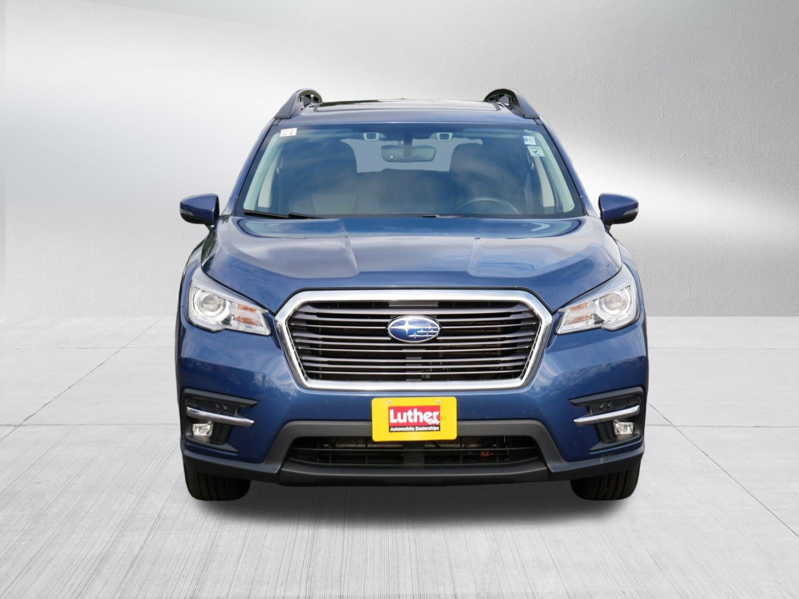 Used 2020 Subaru Ascent Limited w/ Technology Package AWD/4WD image 2