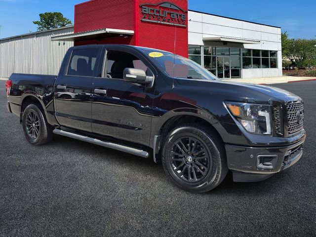 Used 2019 Nissan Titan SV w/ SV Convenience Package image 7