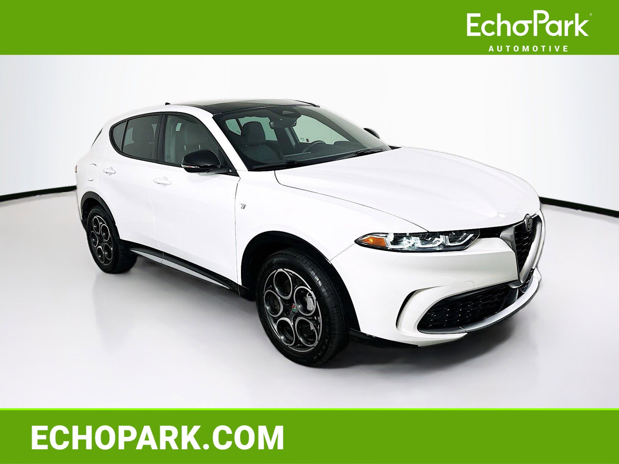 Used 2024 Alfa Romeo Tonale Ti AWD/4WD image 1