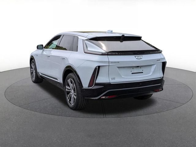 New 2026 Cadillac Lyriq Luxury RWD image 9