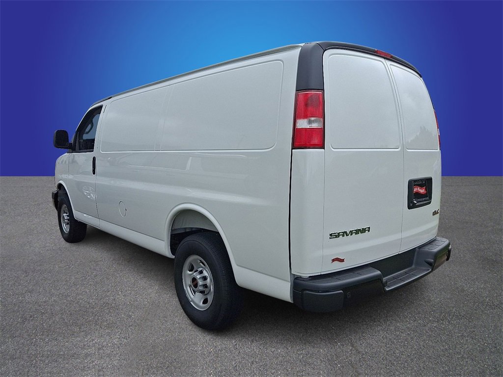 New 2025 GMC Savana 2500 w/ Driver Convenience Package image 4