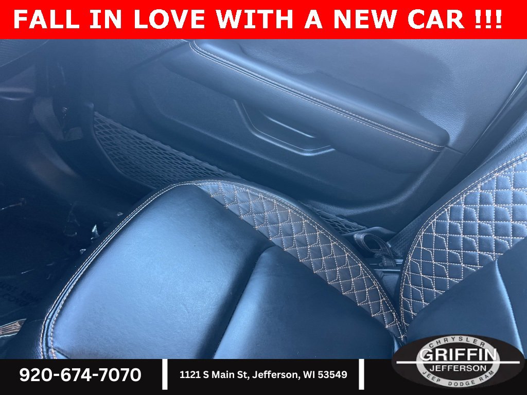 Used 2021 Jeep Wrangler Unlimited Sahara image 23