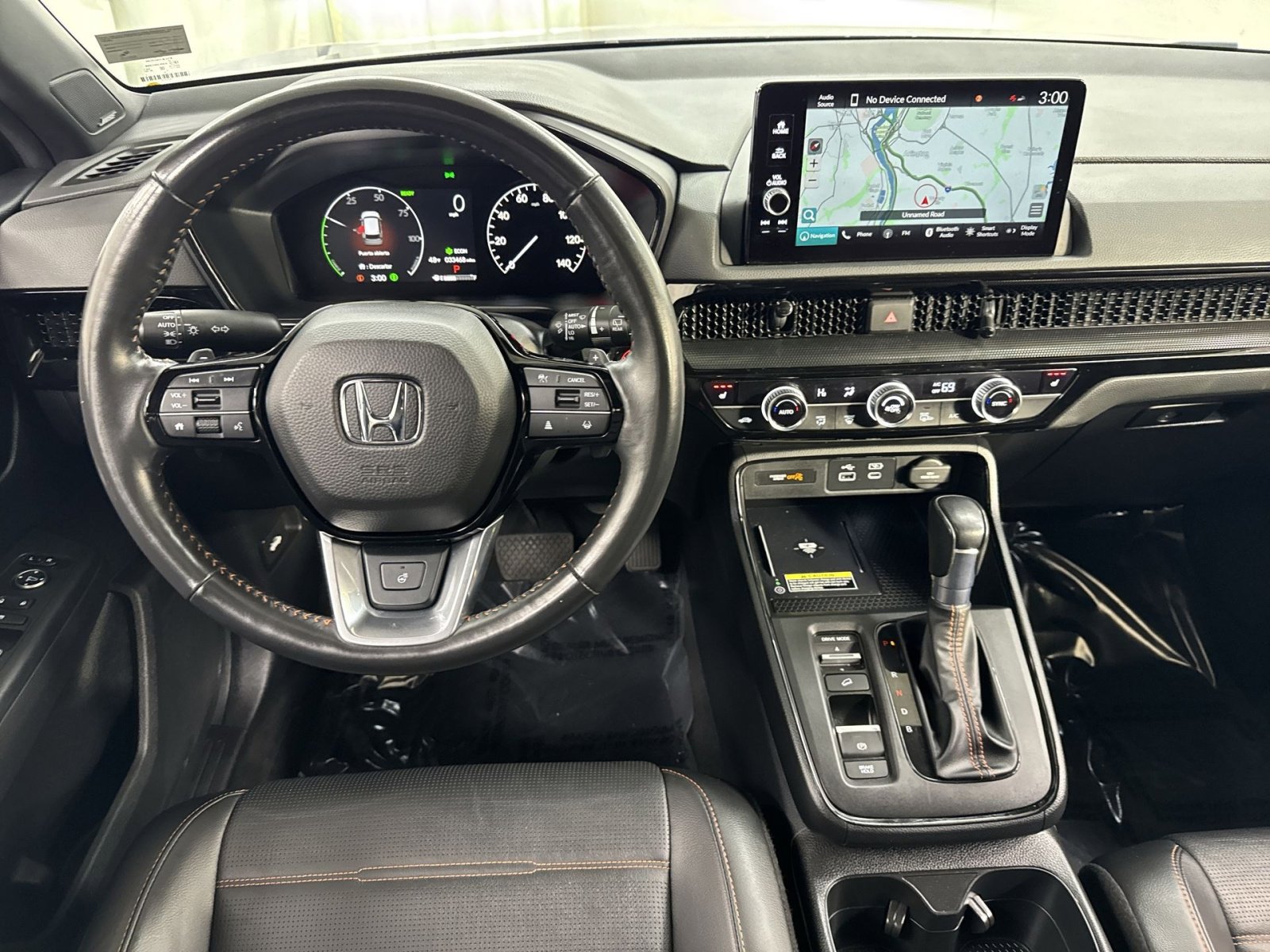 Used 2025 Honda CR-V Sport Touring image 27