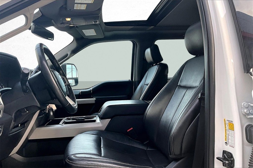 Used 2020 Ford F250 Lariat image 21