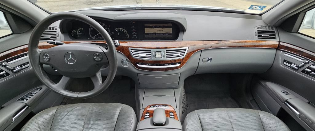 Used 2007 Mercedes-Benz S 550 image 23
