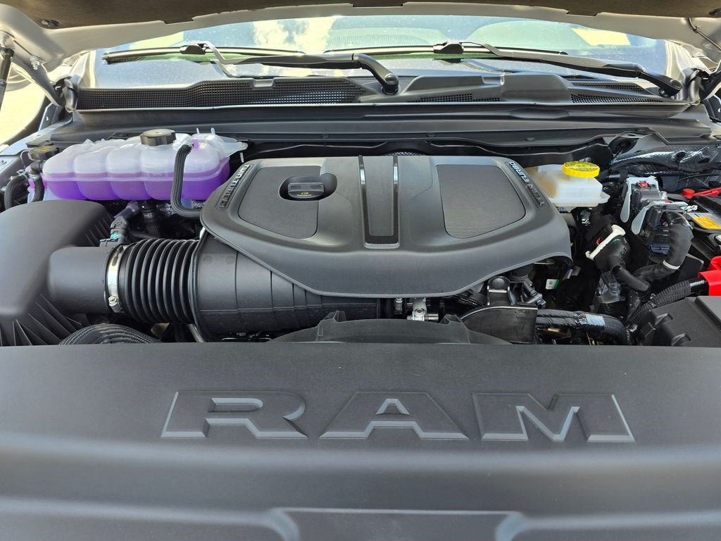 New 2026 RAM 1500 Big Horn AWD/4WD image 15