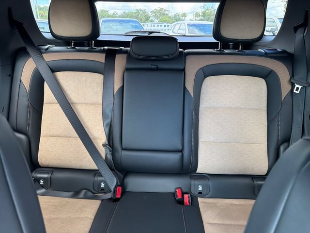 New 2026 Chevrolet Equinox ACTIV w/ Convenience Package III FWD image 20