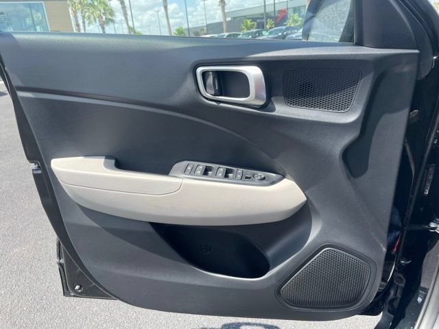 New 2026 Hyundai Venue SEL FWD image 10