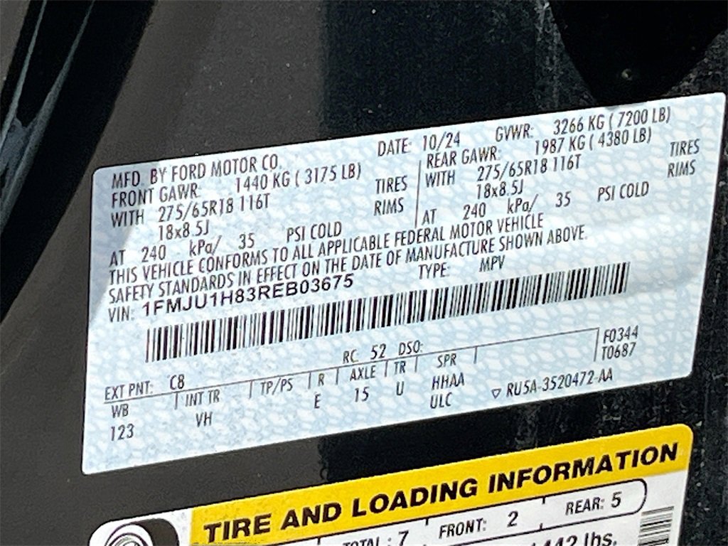 Used 2024 Ford Expedition XLT image 32