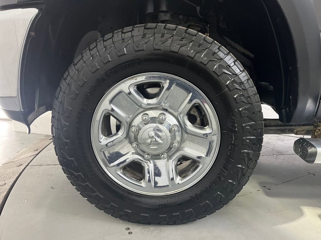 Used 2018 RAM 2500 Tradesman w/ Chrome Appearance Group image 13