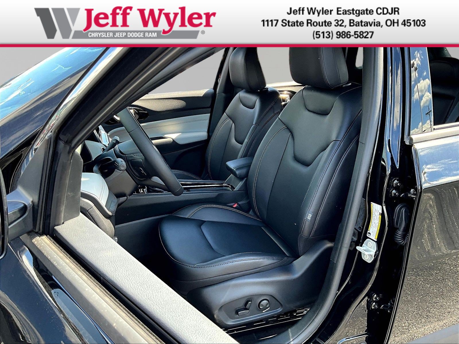 New 2026 Jeep Compass Limited AWD/4WD image 16