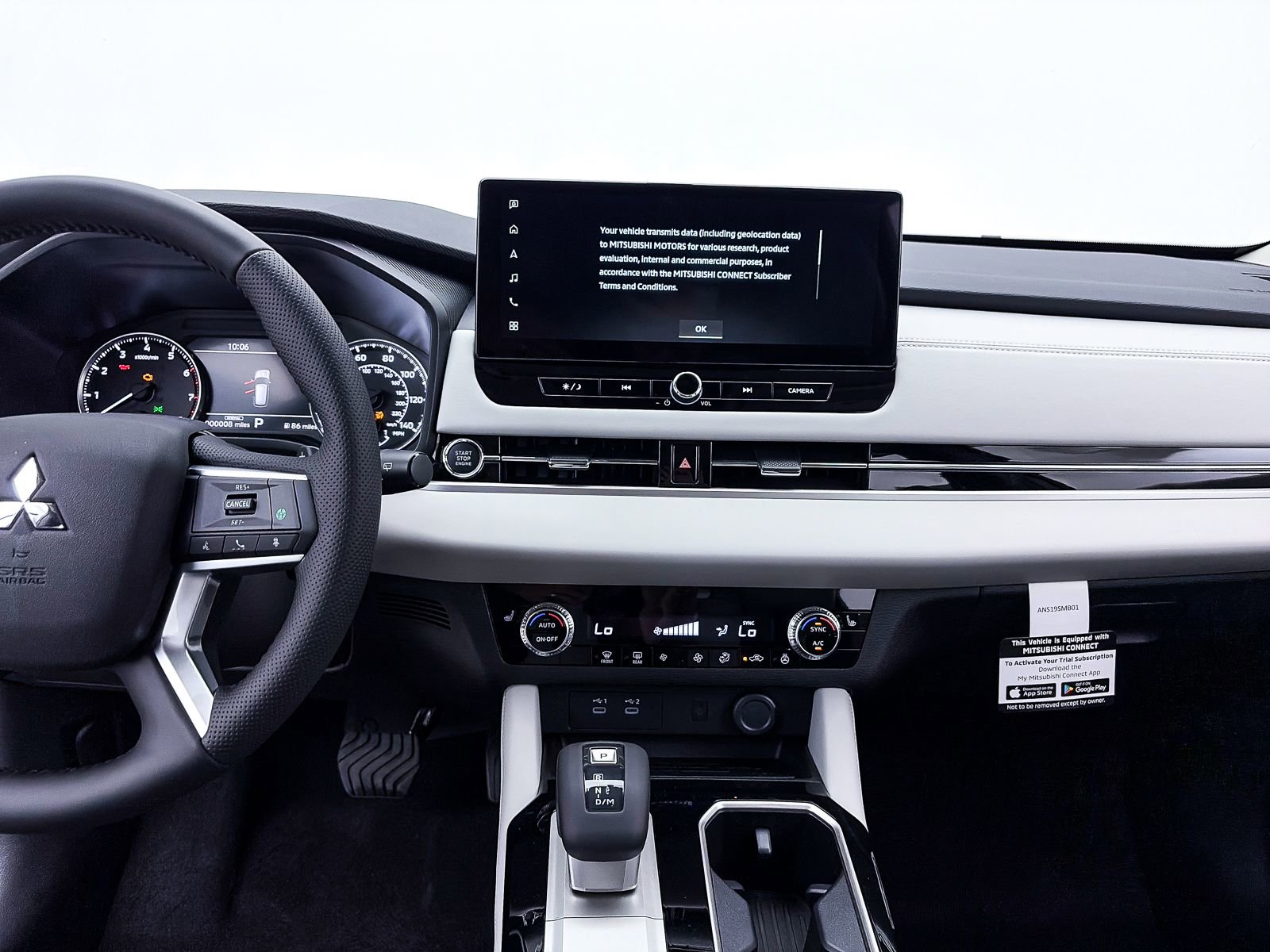 New 2026 Mitsubishi Outlander SE FWD image 13