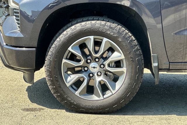Used 2023 Chevrolet Silverado 1500 RST AWD/4WD image 29