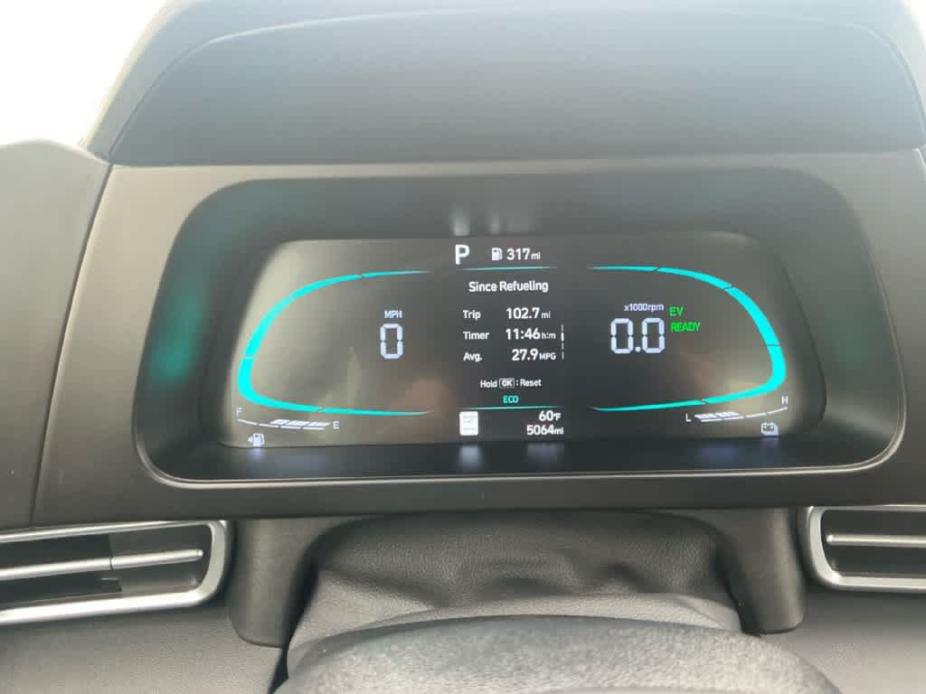 Used 2026 Hyundai Elantra Hybrid FWD image 18