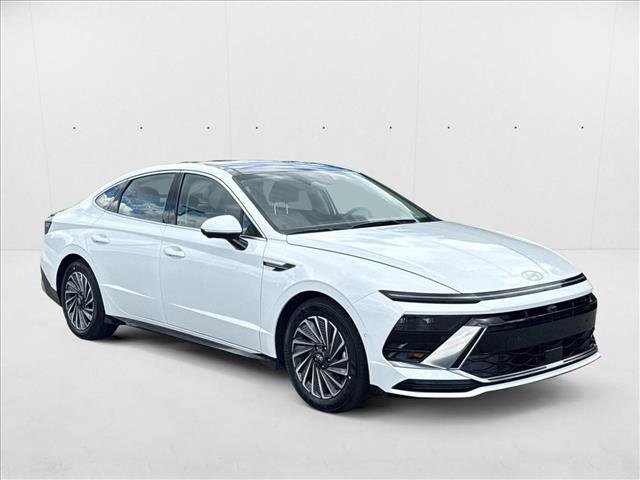 New 2025 Hyundai Sonata Limited image 7