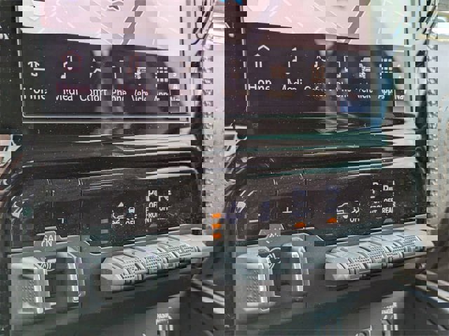 New 2025 RAM 1500 Limited image 25