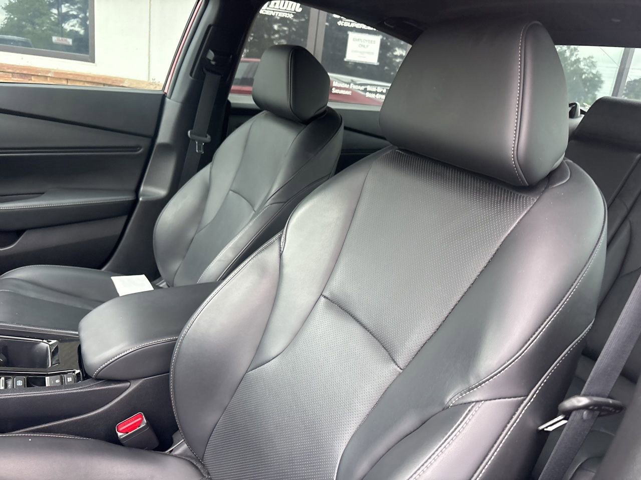 Used 2023 Honda Accord Sport image 3