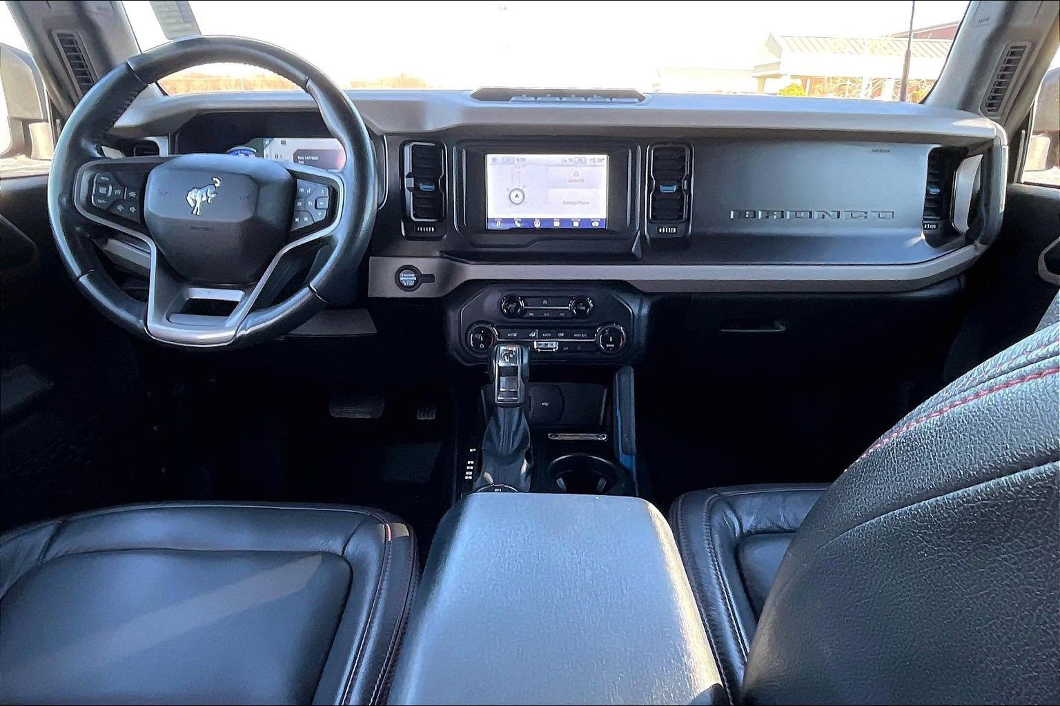 Used 2022 Ford Bronco Wildtrak image 12