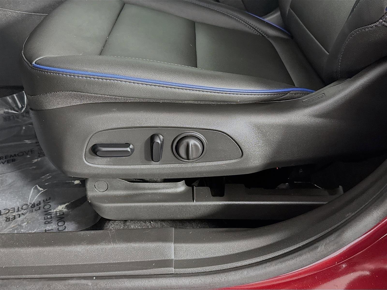 Certified 2024 Buick Envista Sport Touring w/ Convenience I Package image 19