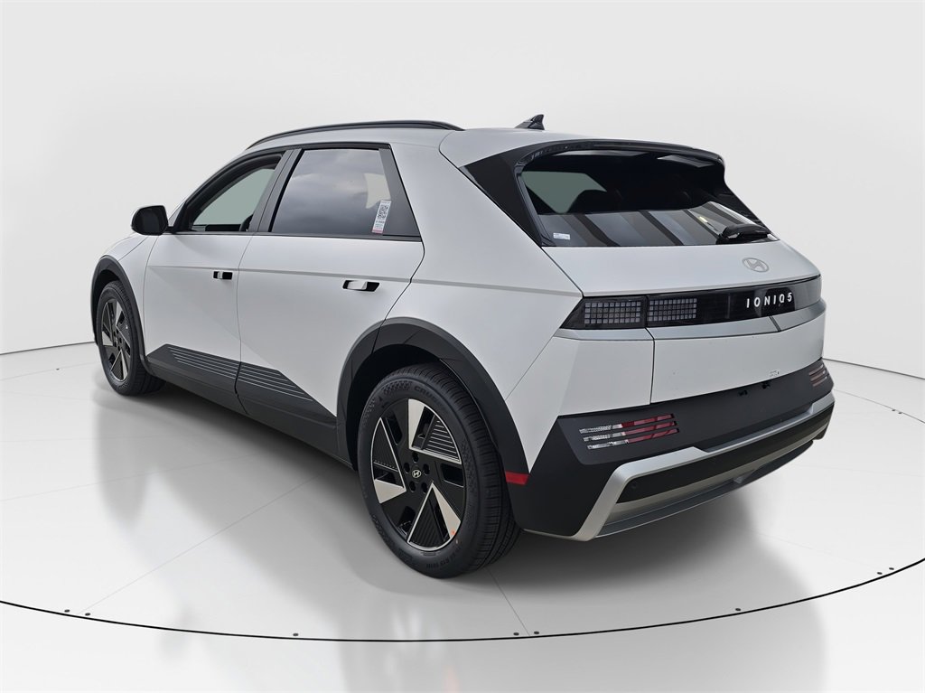 New 2025 Hyundai Ioniq 5 SEL image 4