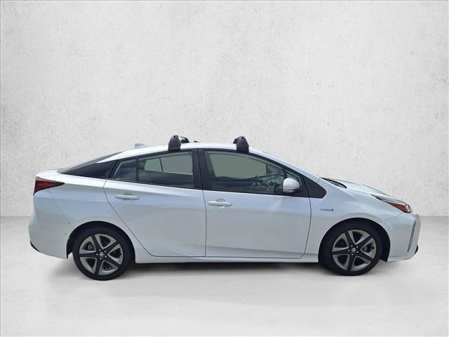 Used 2022 Toyota Prius XLE FWD image 4