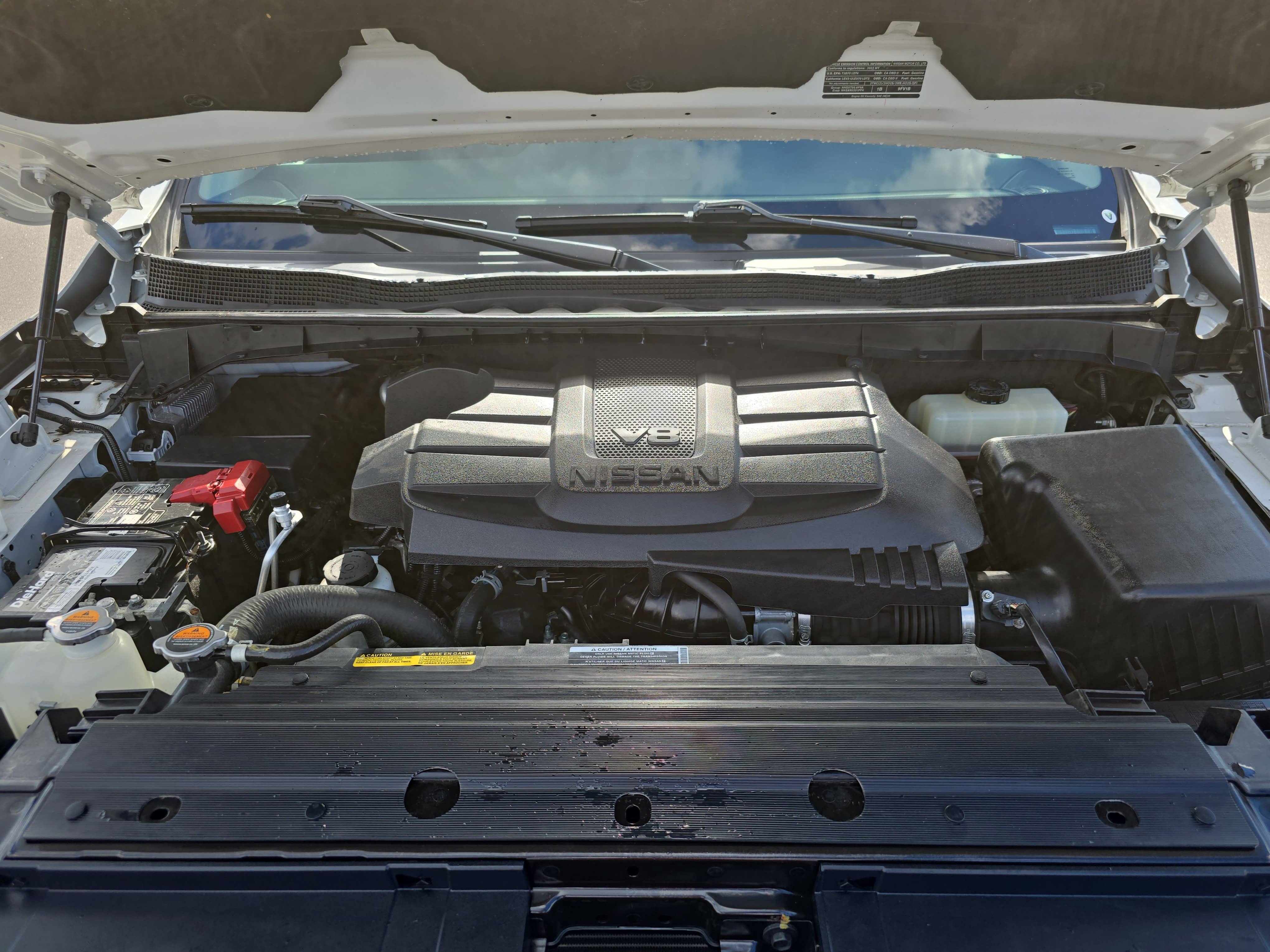 Used 2022 Nissan Titan SV image 29