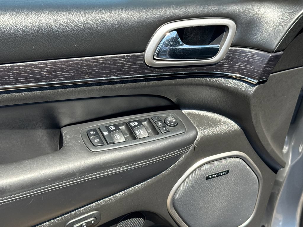 Used 2018 Jeep Grand Cherokee High Altitude AWD/4WD image 29