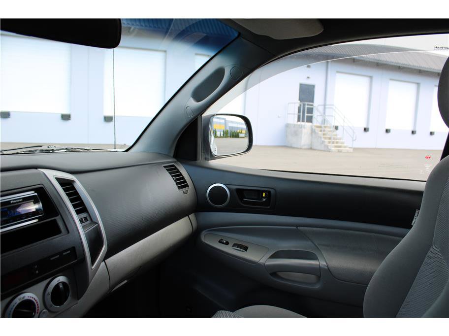 Used 2005 Toyota Tacoma 4x4 Double Cab image 30