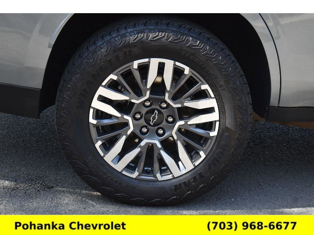 Used 2025 Chevrolet Tahoe Z71 image 33