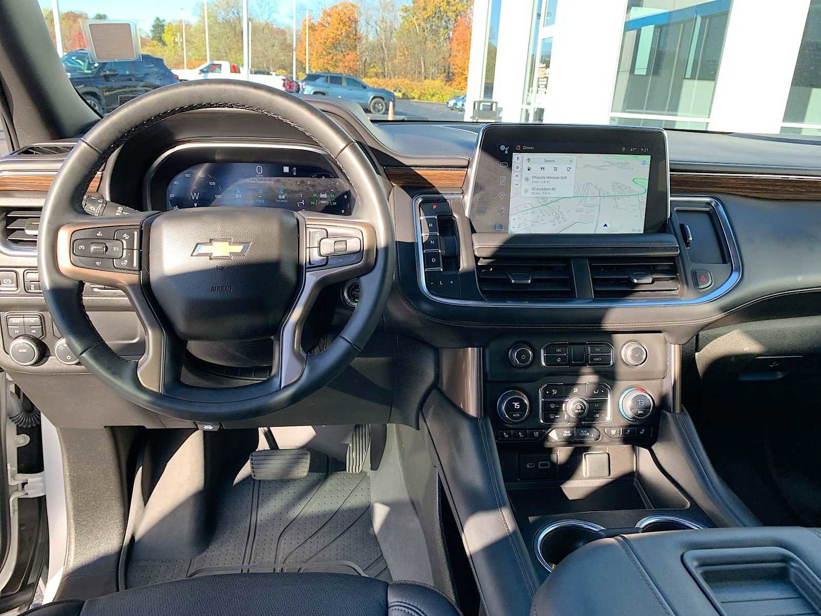 Certified 2023 Chevrolet Suburban High Country image 21