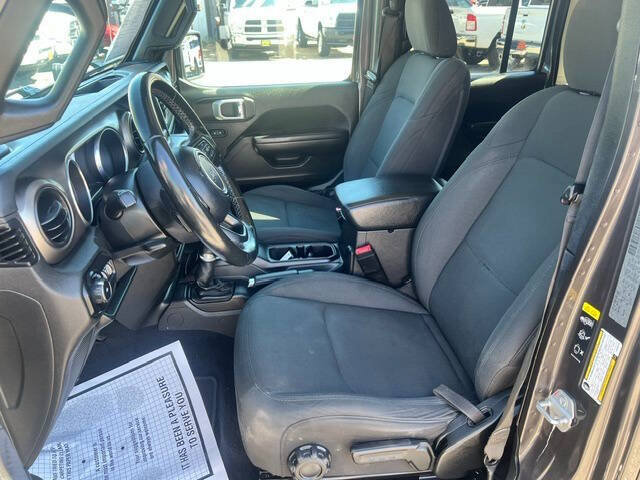 Used 2020 Jeep Wrangler Unlimited Sport S AWD/4WD image 16