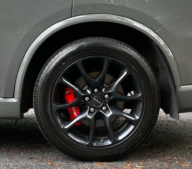 Used 2022 Dodge Durango SRT w/ Technology Group AWD/4WD image 6