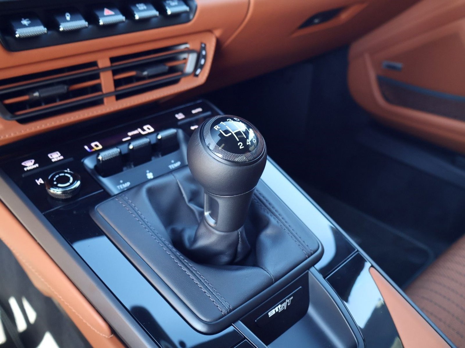 Certified 2024 Porsche 911 GT3 RS RWD image 20