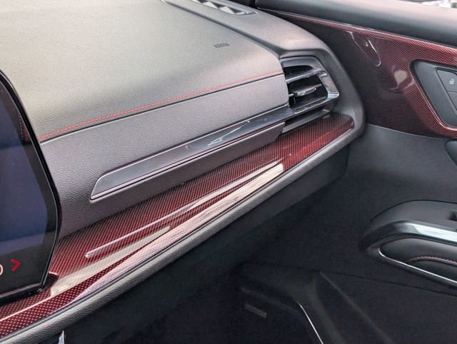 Used 2026 Chevrolet Traverse RS image 23