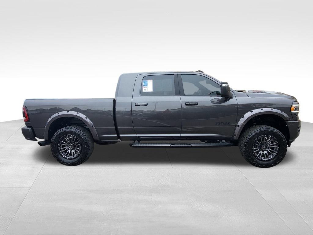 Used 2023 RAM 2500 Laramie AWD/4WD image 5