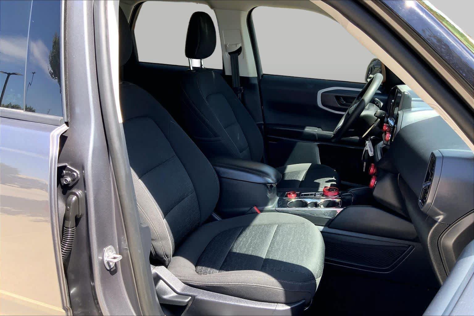Used 2022 Ford Bronco Sport AWD/4WD image 9