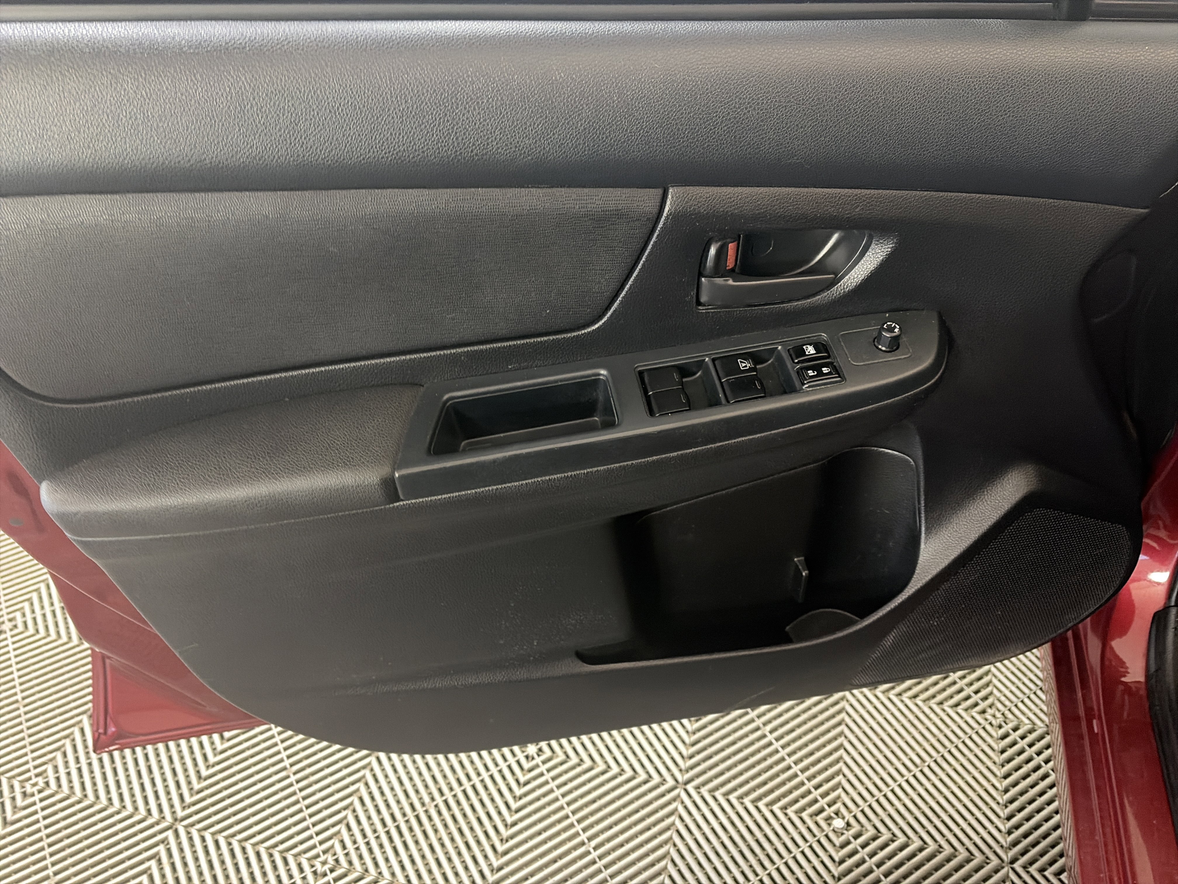 Used 2012 Subaru Impreza 2.0i image 15