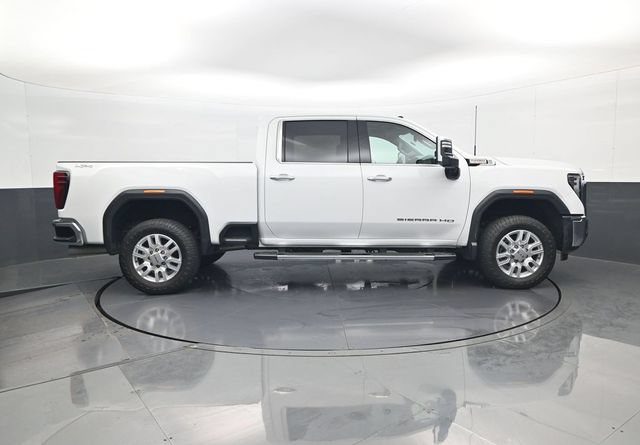Certified 2024 GMC Sierra 2500 SLT w/ SLT Premium Package AWD/4WD image 4