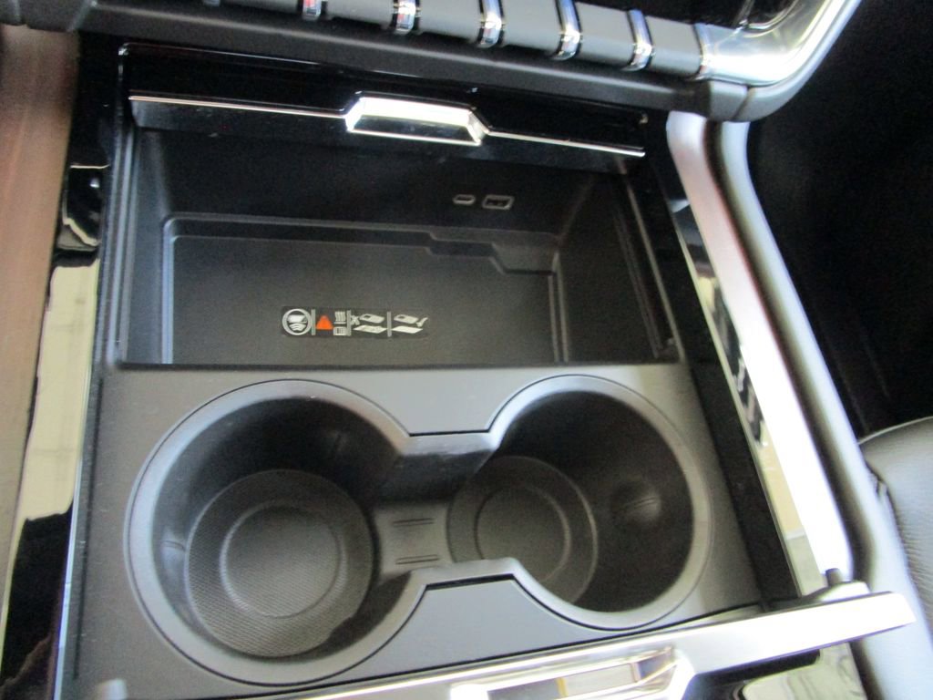 New 2026 GMC Yukon Denali w/ Denali Reserve Package image 36