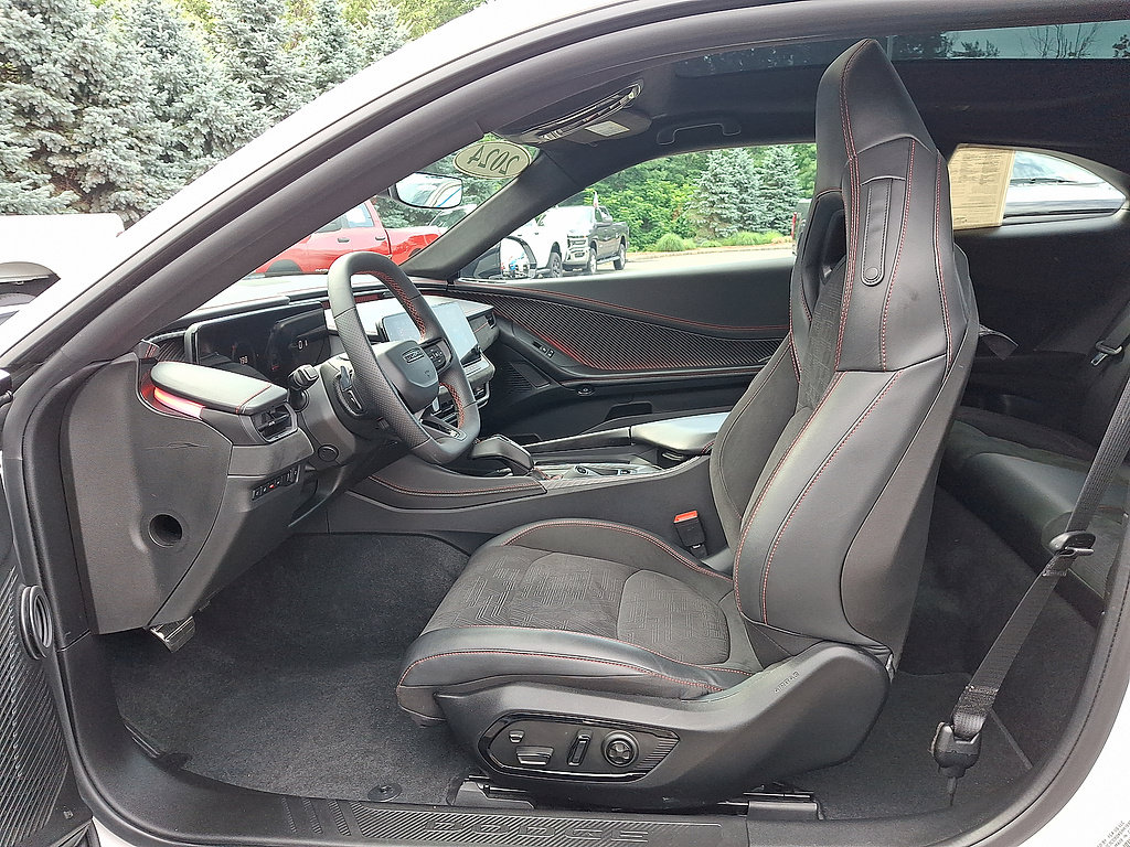 Used 2024 Dodge Charger Daytona Scat Pack w/ Plus Group AWD/4WD image 3