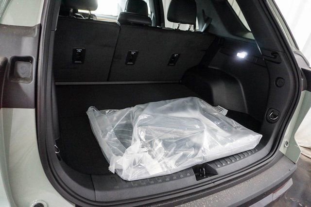 New 2026 Chevrolet Equinox ACTIV w/ Convenience Package III image 8