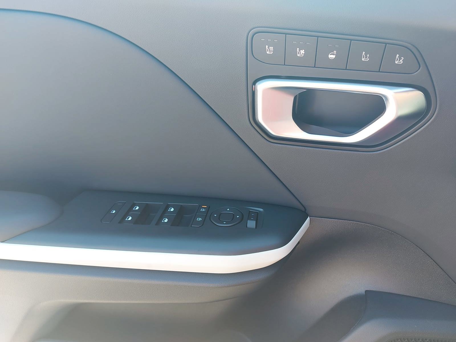 New 2026 Kia K4 GT-Line FWD image 30