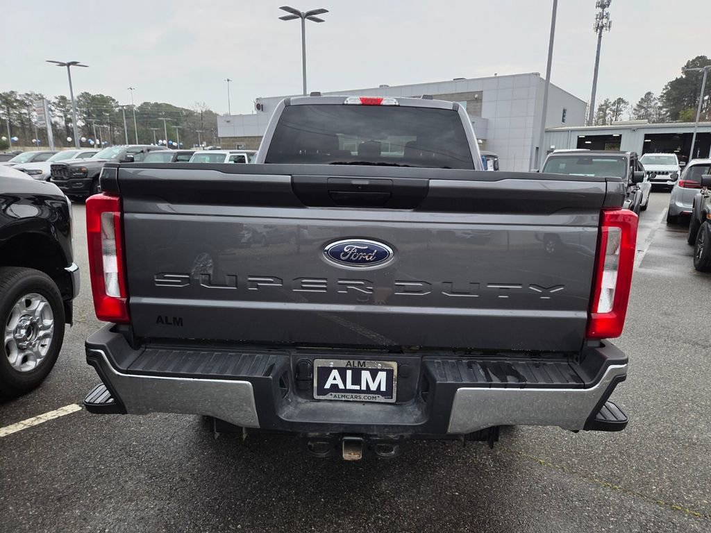 Used 2025 Ford F250 XLT image 9