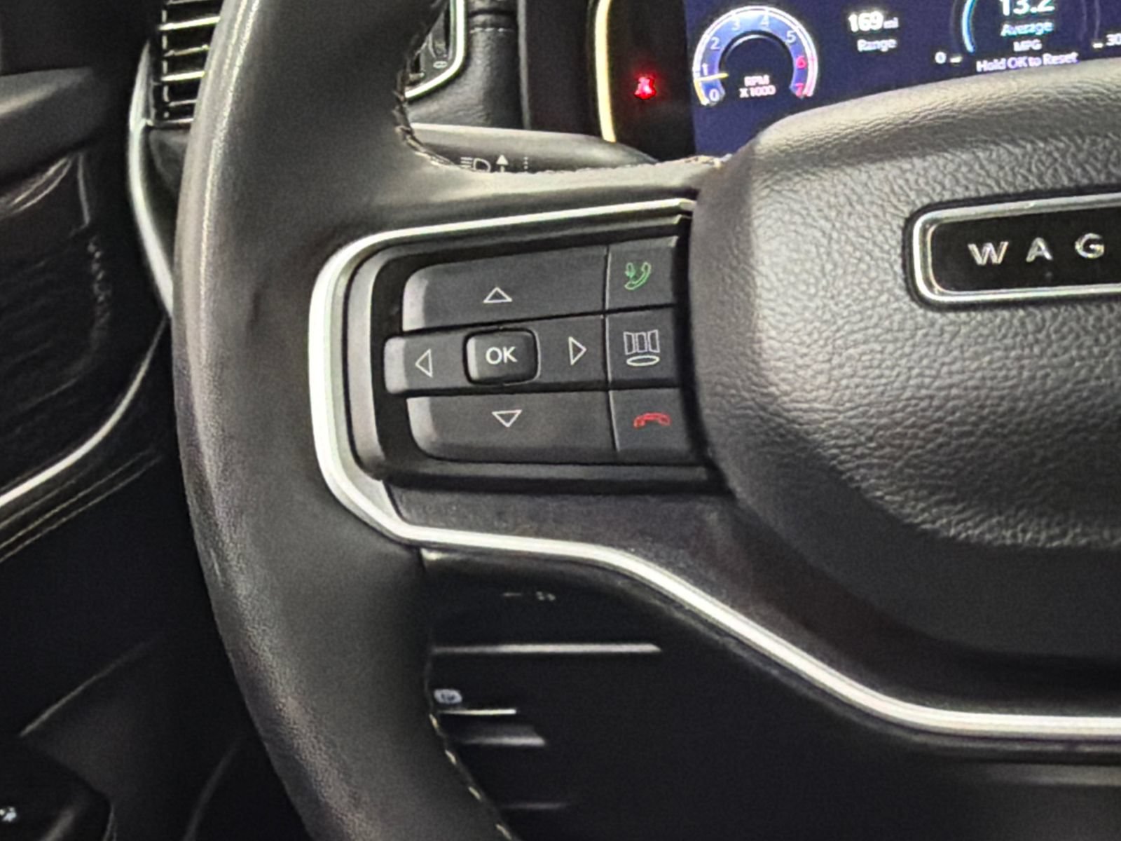 Used 2022 Jeep Wagoneer Series I RWD image 25