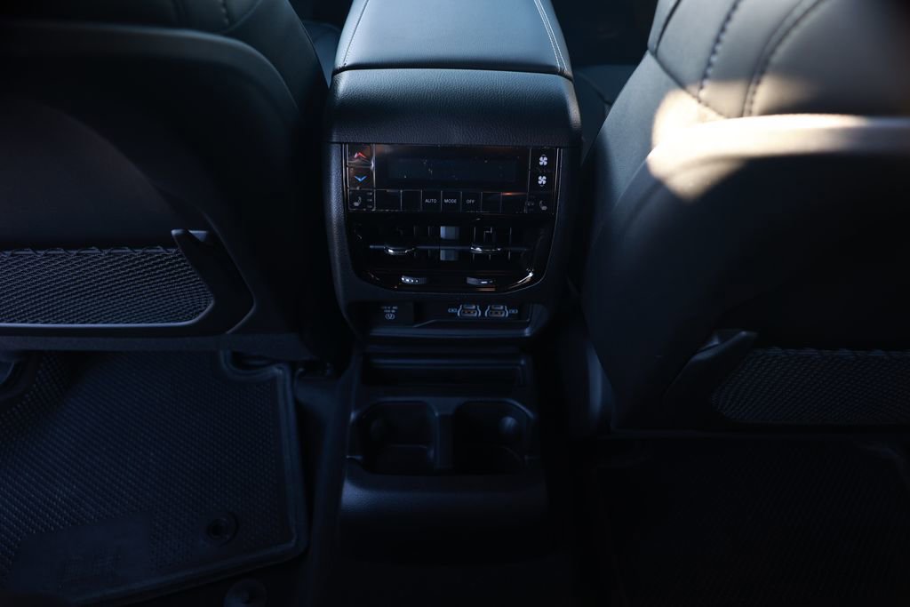 New 2025 Jeep Grand Cherokee L Limited image 27