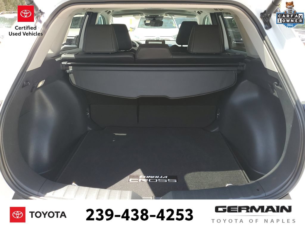 Certified 2025 Toyota Corolla Cross XLE w/ Convenience Package FWD image 22
