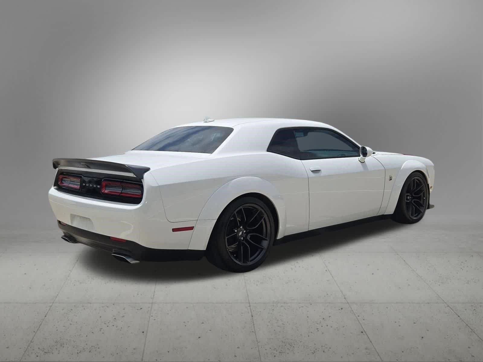 Used 2021 Dodge Challenger R/T Scat Pack RWD image 6