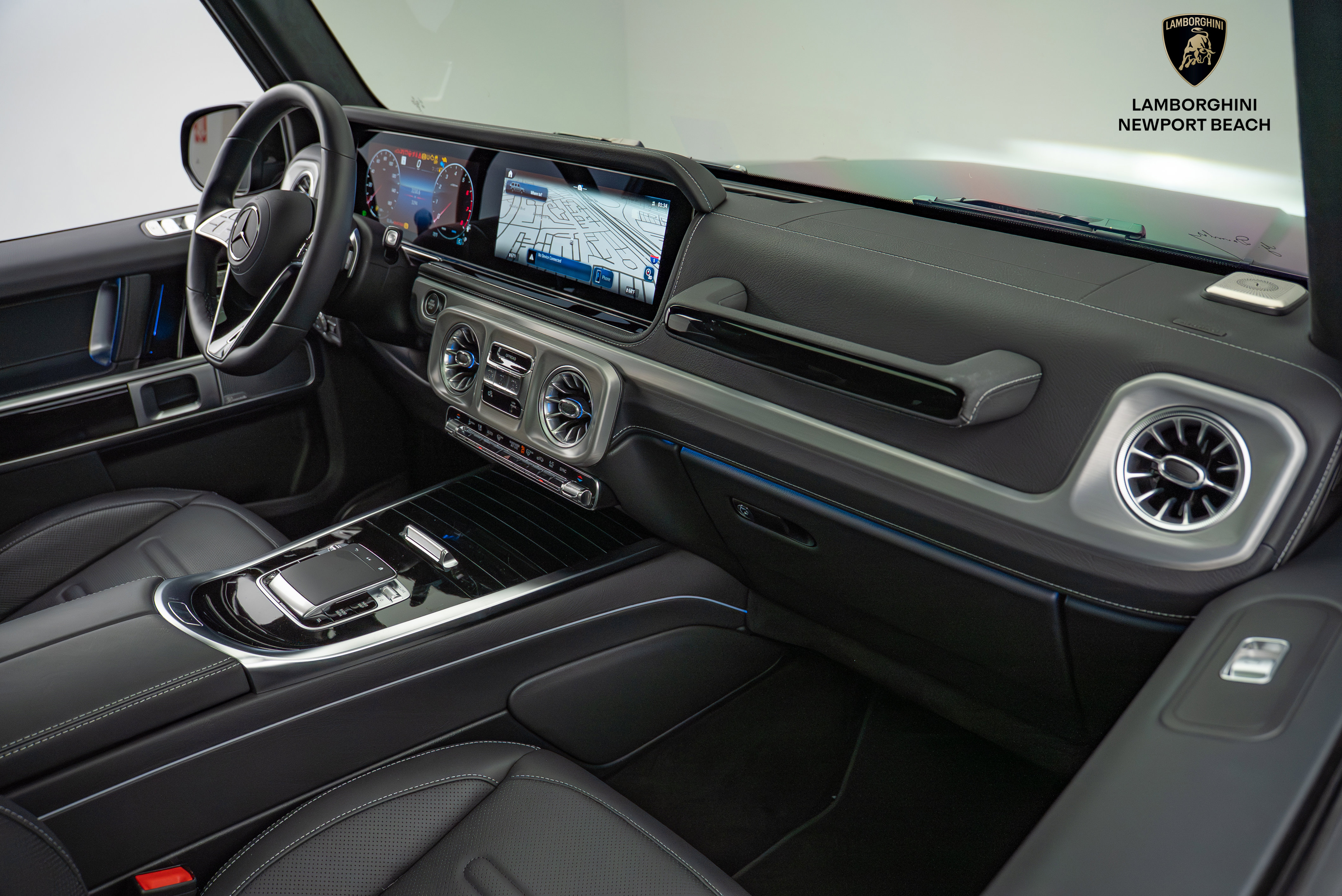 Used 2025 Mercedes-Benz G 550 image 19