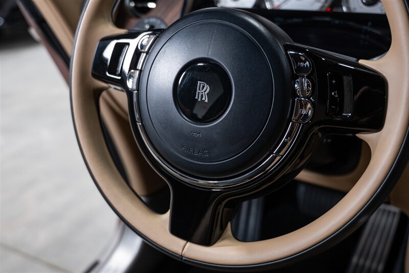 Used 2019 Rolls-Royce Wraith RWD image 46