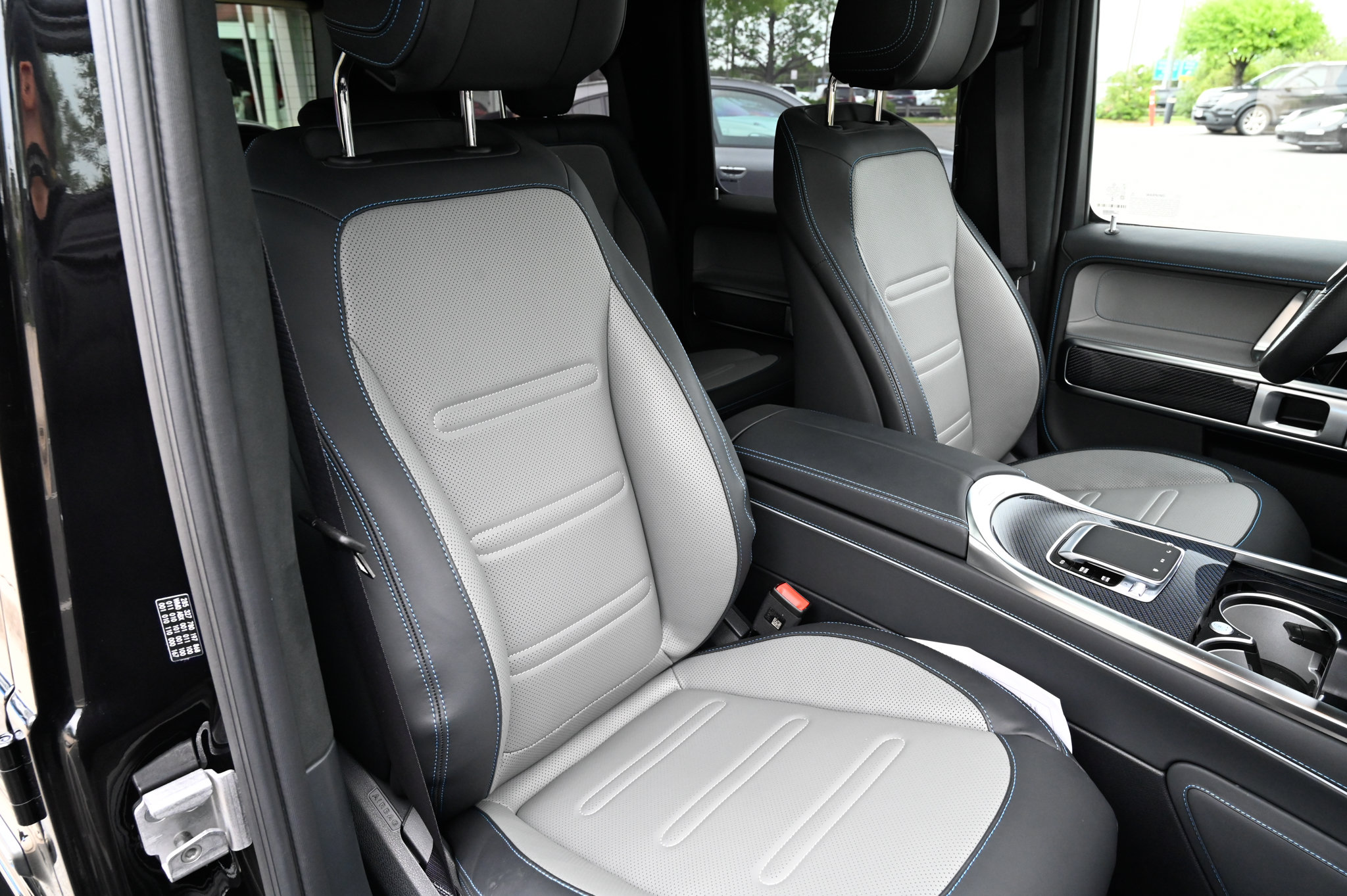 Used 2025 Mercedes-Benz G 580 w/ EQ Technology image 59